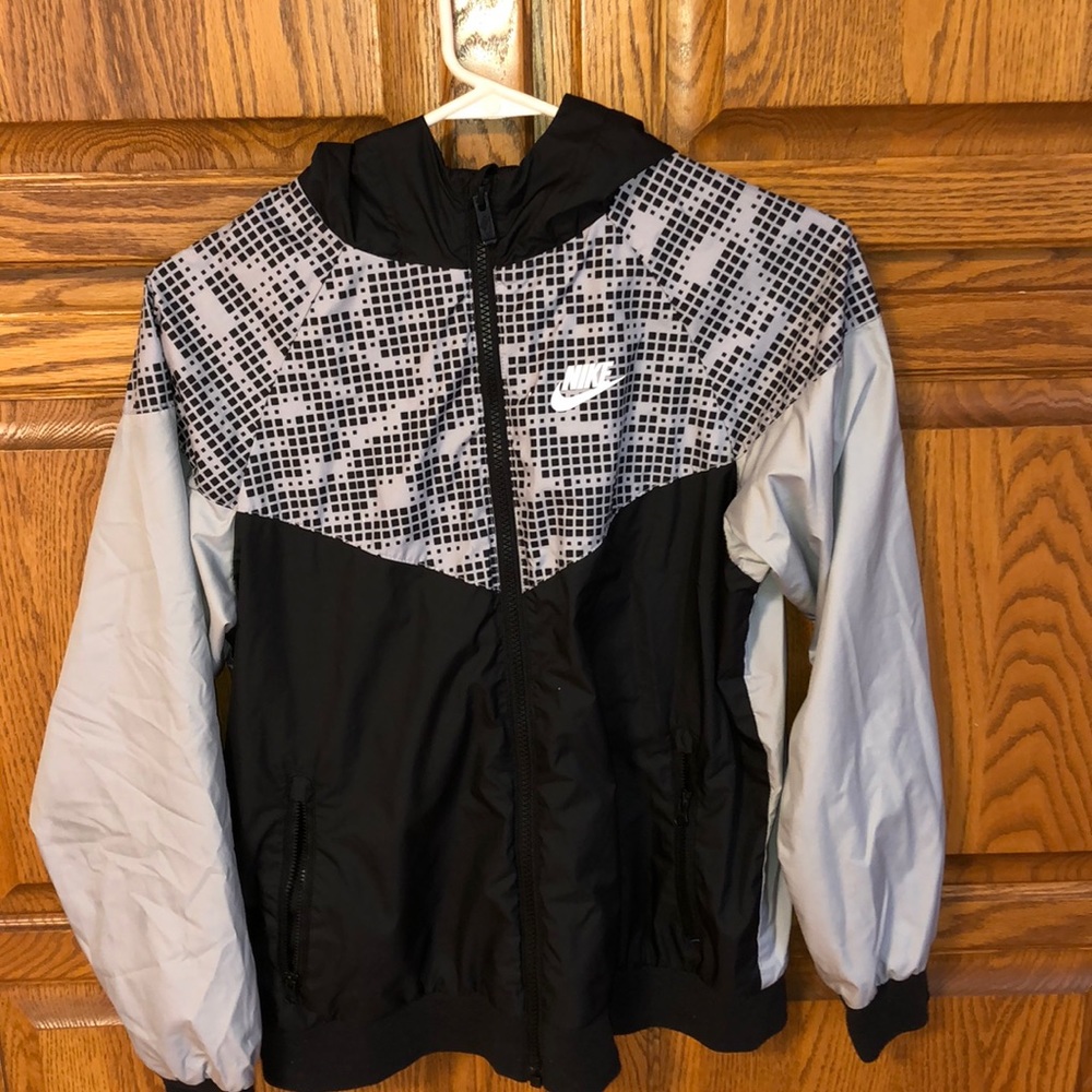 Nike windbreaker